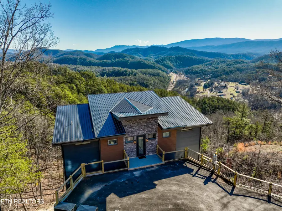 1015 Leslie Way, Sevierville, TN 37876 - #2