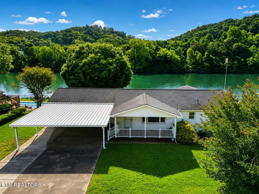 408 Riverside Drive, Clinton, TN 37716 - #3