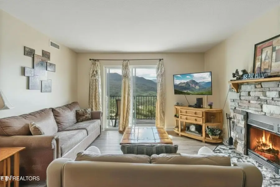 3710 Weber Rd #B203, Gatlinburg, TN 37738 - #2