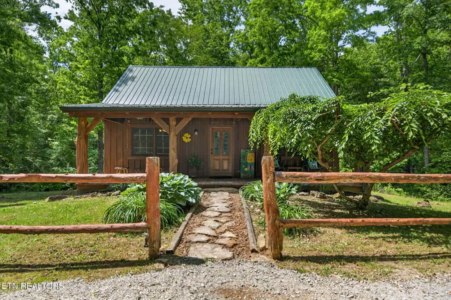 4912 Honey Creek Loop Rd, Robbins, TN 37852 - #2
