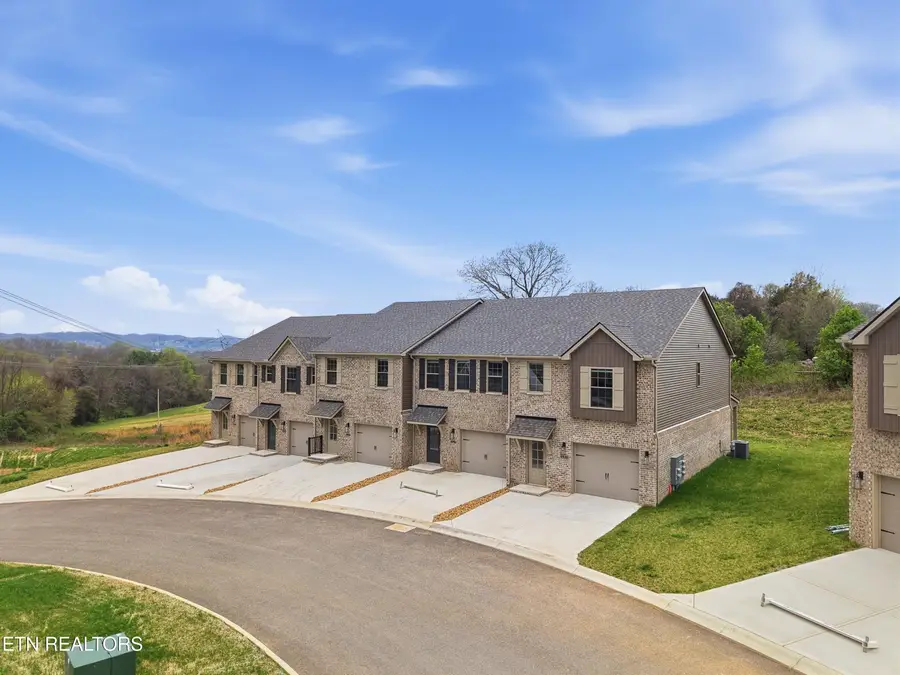 8934 Keenberg Lane, Knoxville, TN 37931 - #2