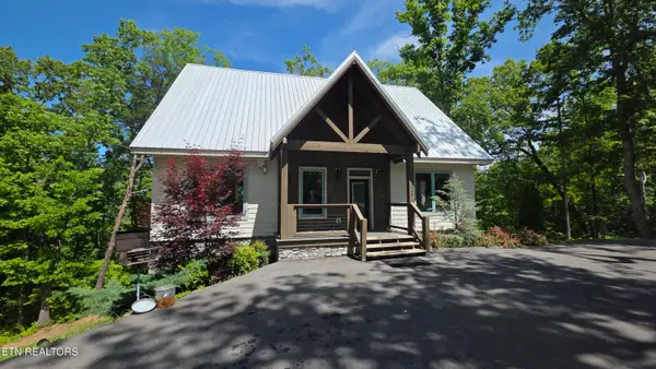 2430 Rainbow Falls Lane, Sevierville, TN 37862