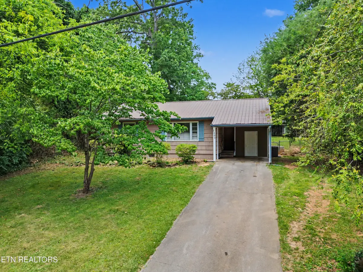 1109 Tapoco Ave, Maryville, TN 37801 - #1