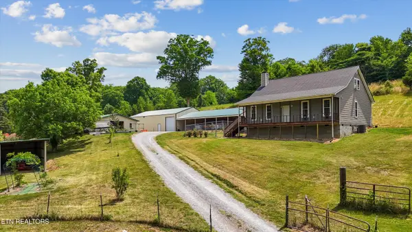 3540 Dockery Drive, Mascot, TN 37806
