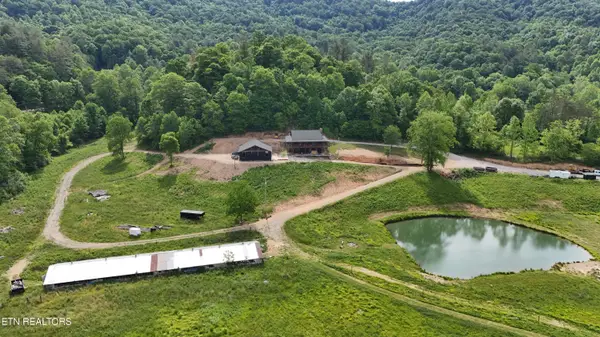 1095 Stanley Creek Rd, Oneida, TN 37841
