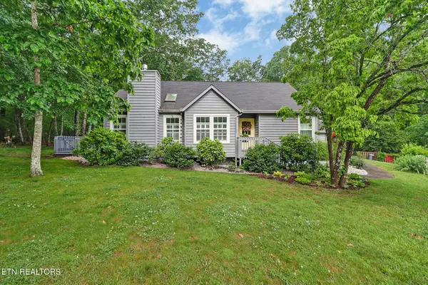 41 Hickory Cove Lane, Crossville, TN 38558