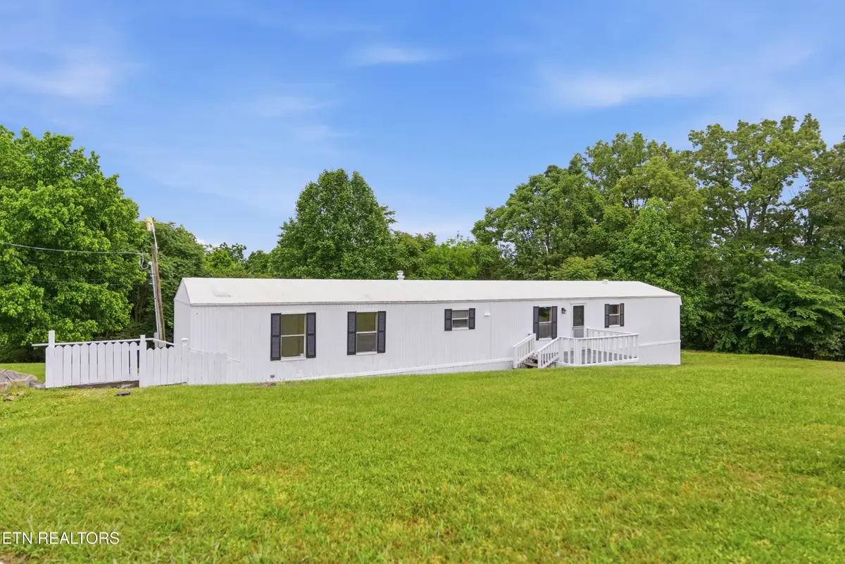 2905 Panorama Pointe Way, Kodak, TN 37764 - #1