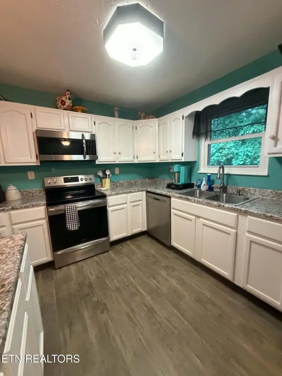 713 Petit Lane, Wartburg, TN 37887 - #3