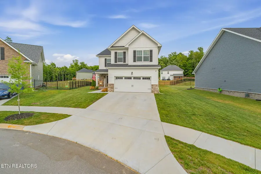 211 Queenberry St, Oak Ridge, TN 37830 - #2