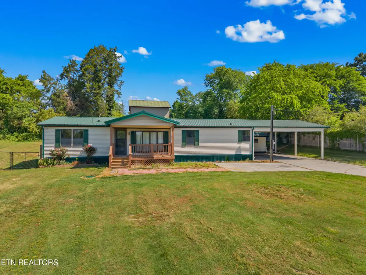 1424 River Breeze Drive, Sevierville, TN 37876 - #1