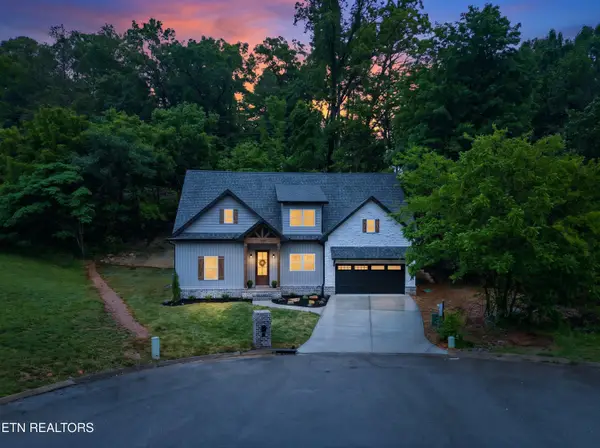 8545 Knoll Pines Lane, Powell, TN 37849