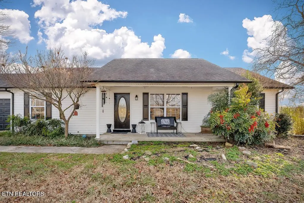2560 Wildcat Rd, Sparta, TN 38583 - #1