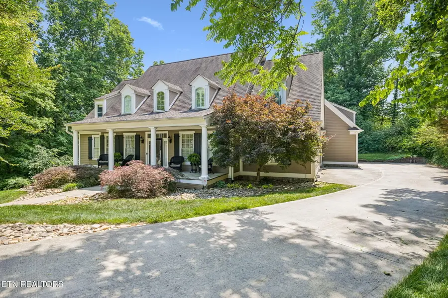 609 Commodore Lane, Knoxville, TN 37934 - #3