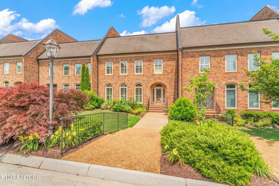 3340 Kingston Pike #10, Knoxville, TN 37919 - #3