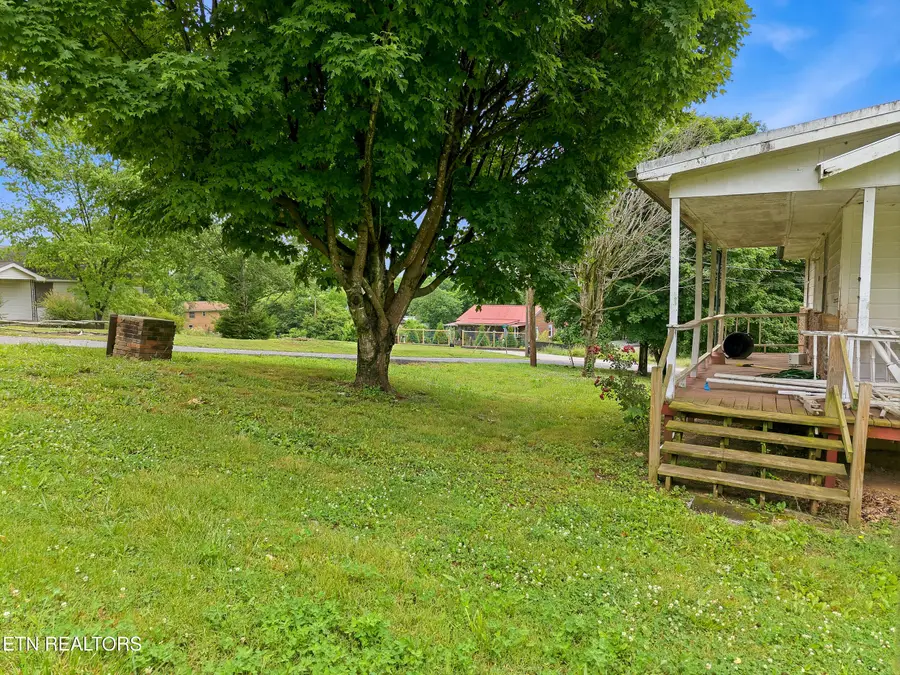 1901 School St, Jefferson City, TN 37760 - #3