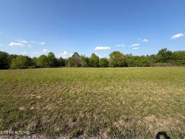 Houston Drive, Crossville, TN 38555