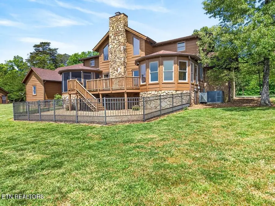2442 Long Branch Rd, Spencer, TN 38585 - #2