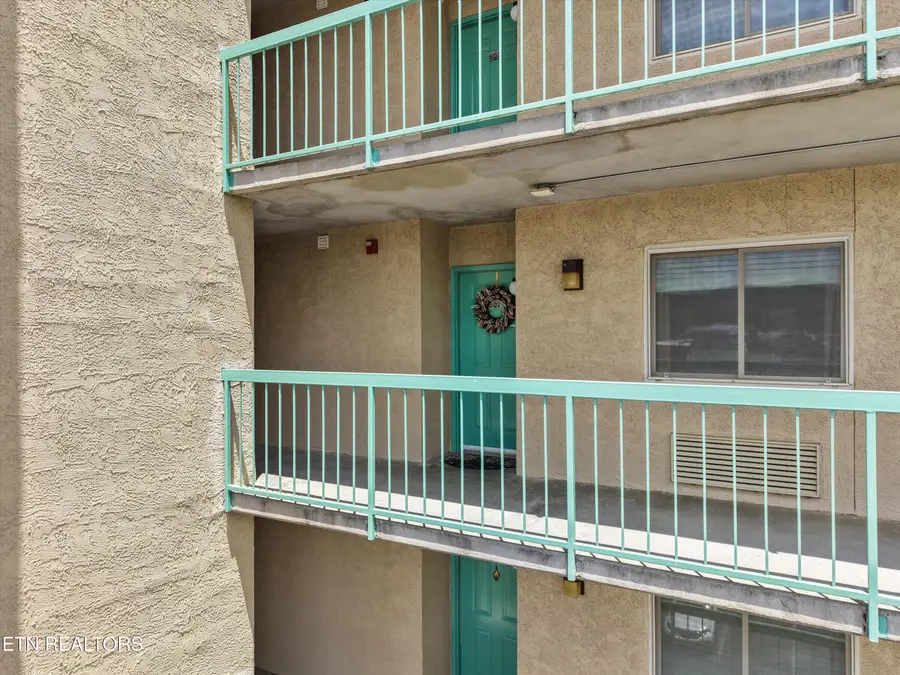 3215 N River Rd #502, Pigeon Forge, TN 37863 - #3