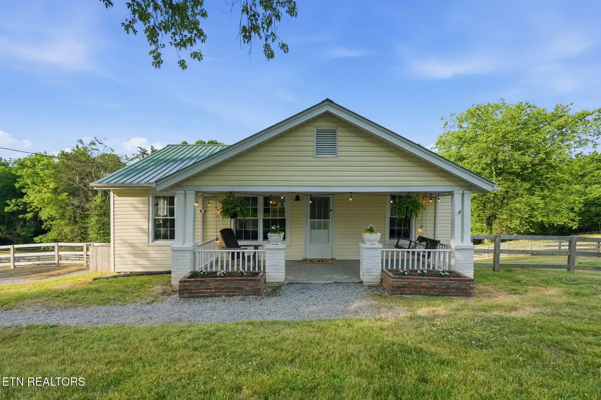 1276 Indian Ridge Rd, Blaine, TN 37709 - #1