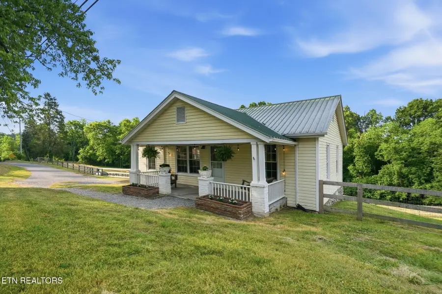 1276 Indian Ridge Rd, Blaine, TN 37709 - #2