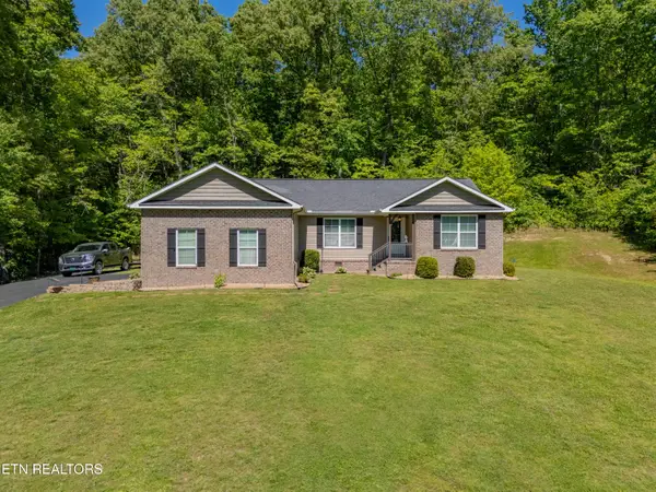 379 Hilltop Drive, Crossville, TN 38555