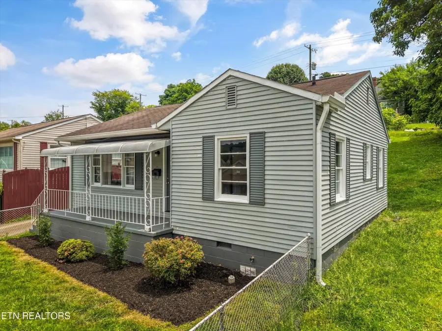 130 Oglewood Ave, Knoxville, TN 37917 - #2