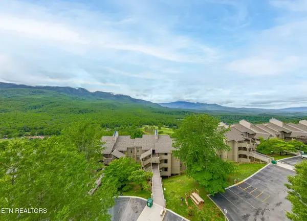 3710 Weber Rd #UNIT 201-B, Gatlinburg, TN 37738