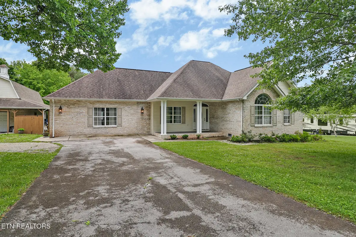 809 Buffalo Tr, Clarkrange, TN 38553 - #1