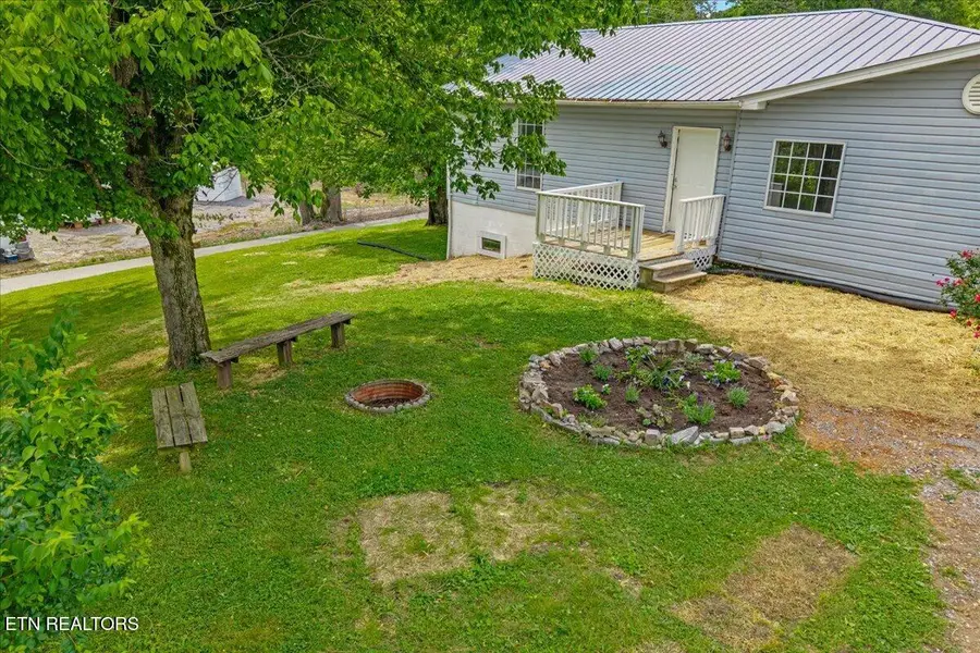 142 North Point Rd, Sweetwater, TN 37874 - #2