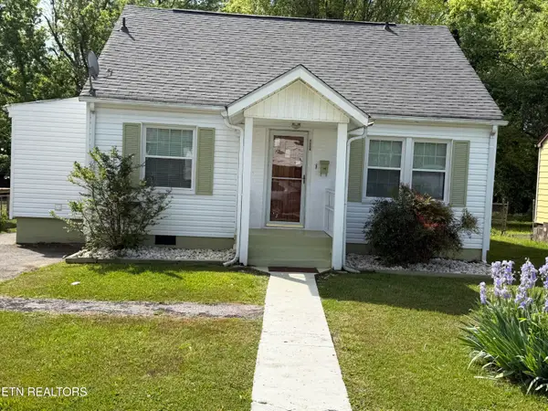 4034 Alma Ave, Knoxville, TN 37914