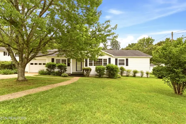 505 Ridgeview Drive, Clinton, TN 37716