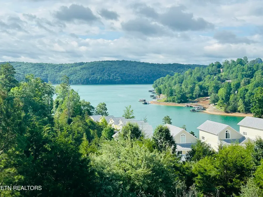 134 E Harbor View Lane #B, Lafollette, TN 37766 - #2