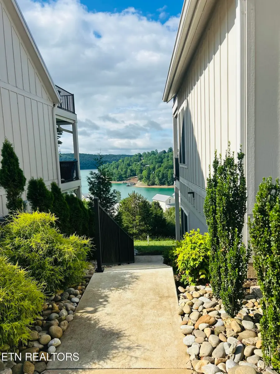 134 E Harbor View Lane #B, Lafollette, TN 37766 - #3