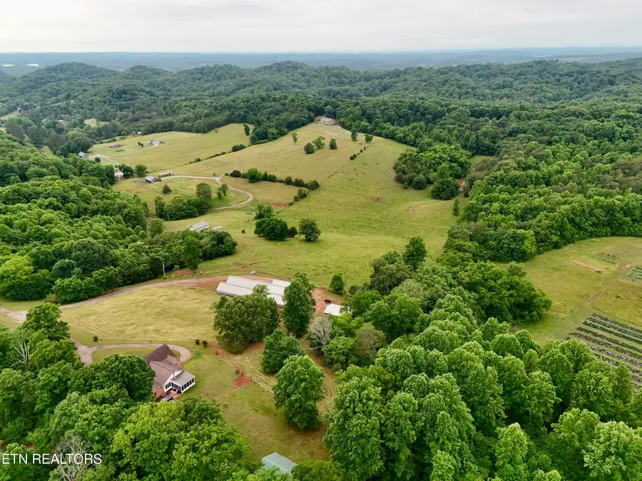 630 Kenny Brook Lane, Greenback, TN 37742 - #3