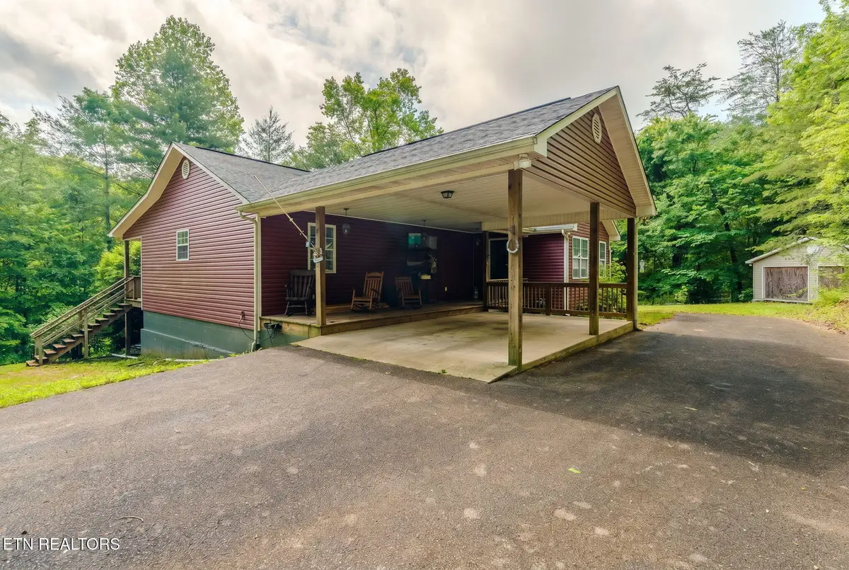611 Antioch Church Rd, Vonore, TN 37885 - #1