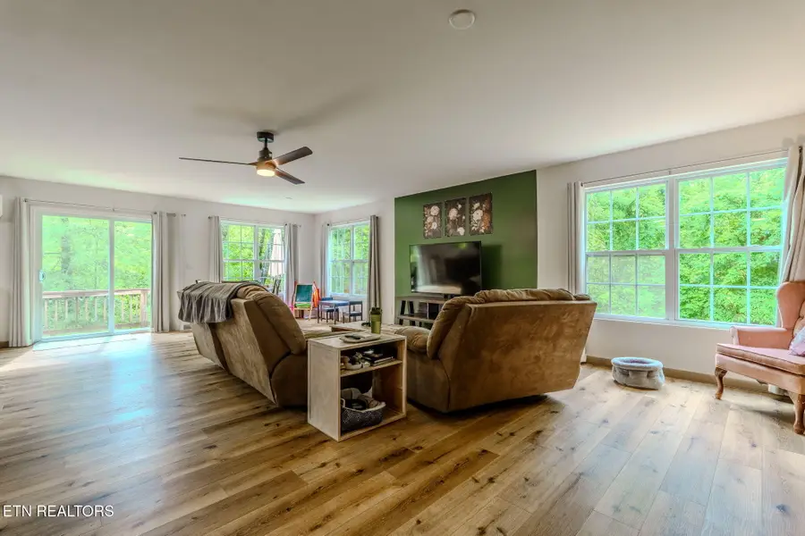 611 Antioch Church Rd, Vonore, TN 37885 - #2