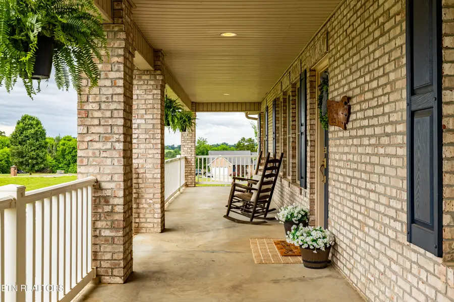 1518 Caleb Tr, Greenback, TN 37742 - #2