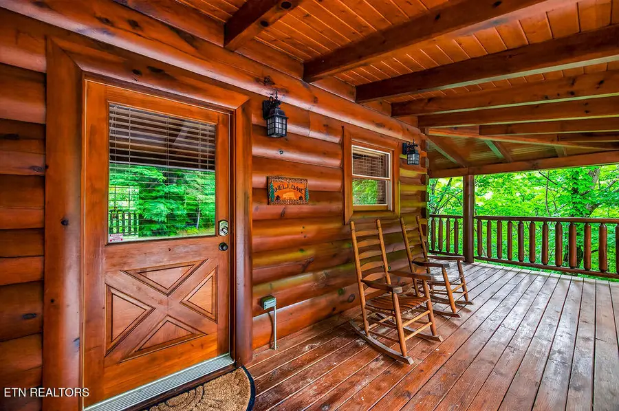 2024 Bear Haven Way, Sevierville, TN 37876 - #2