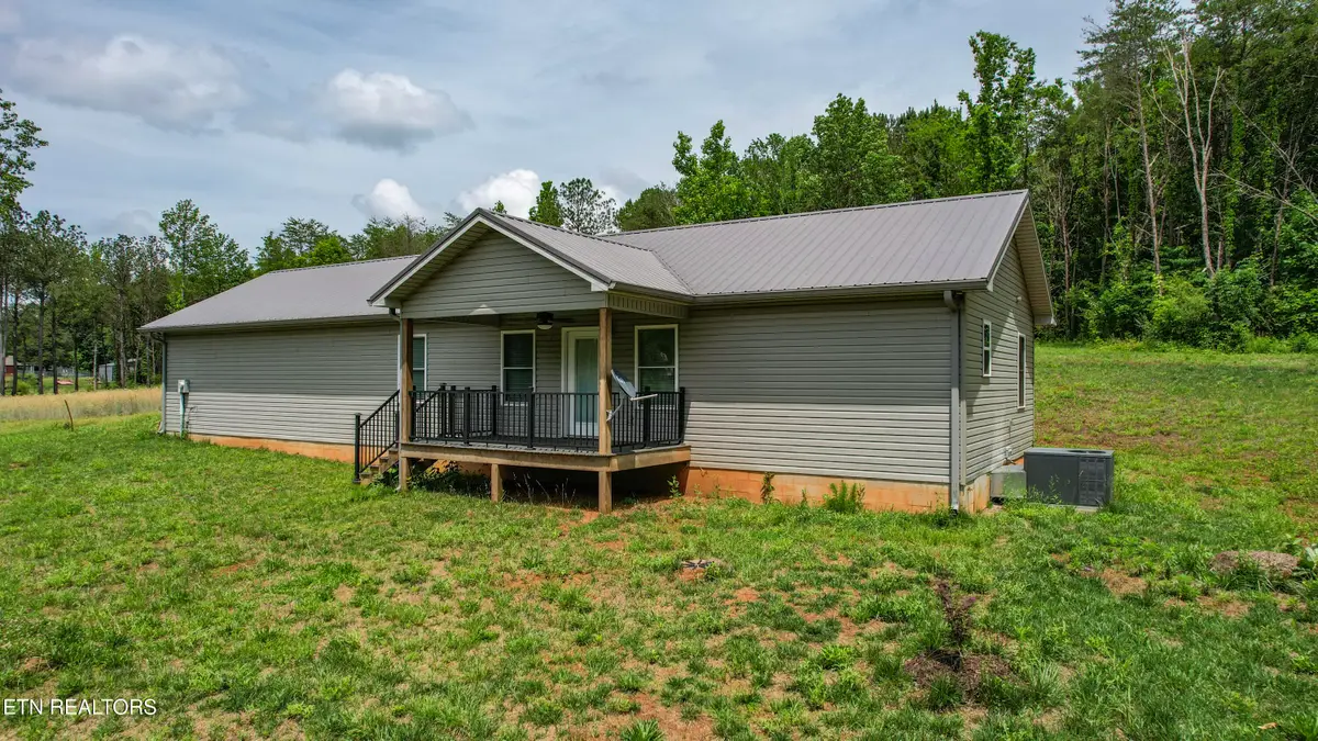 321 Old State Rd, Madisonville, TN 37354 - #1