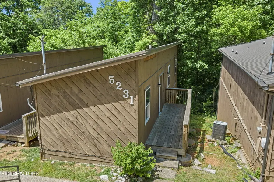 5211 Pocahontas Drive, Knoxville, TN 37914 - #2