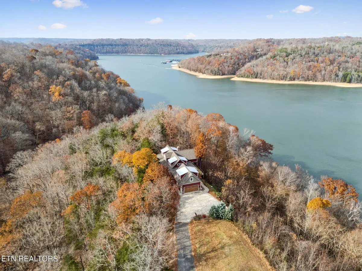 2070 Holly Bend Drive, Byrdstown, TN 38549 - #1
