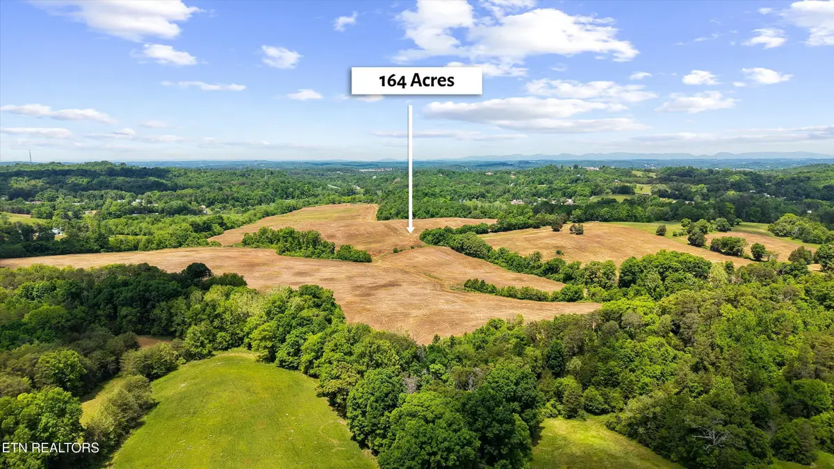 3245 W Lamar Alex Pkwy, Friendsville, TN 37737 - #1