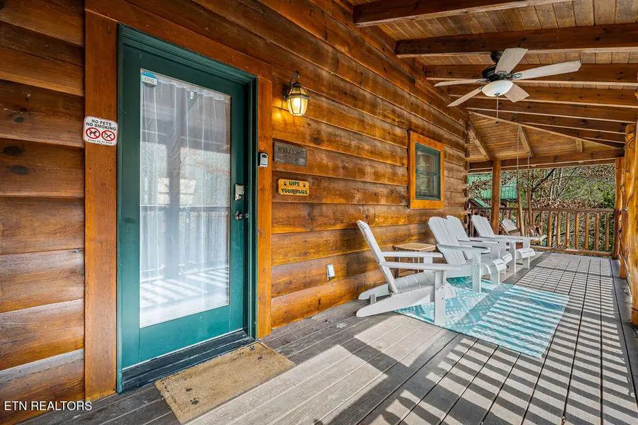 2955 Raven Fork Circle, Sevierville, TN 37876 - #2