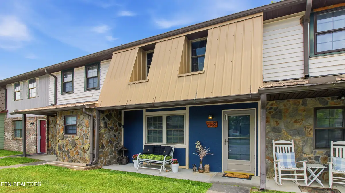 625 S Asbury Drive #APT 11, Pigeon Forge, TN 37863 - #1
