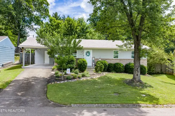 4804 Purdue Drive, Knoxville, TN 37921