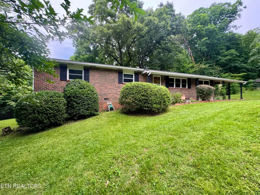 10801 Highcliff Drive, Knoxville, TN 37934 - #2