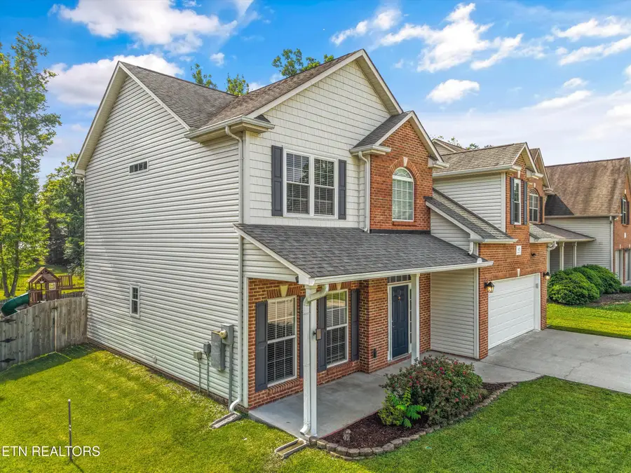 1620 Spring Oak Lane, Lenoir City, TN 37772 - #2