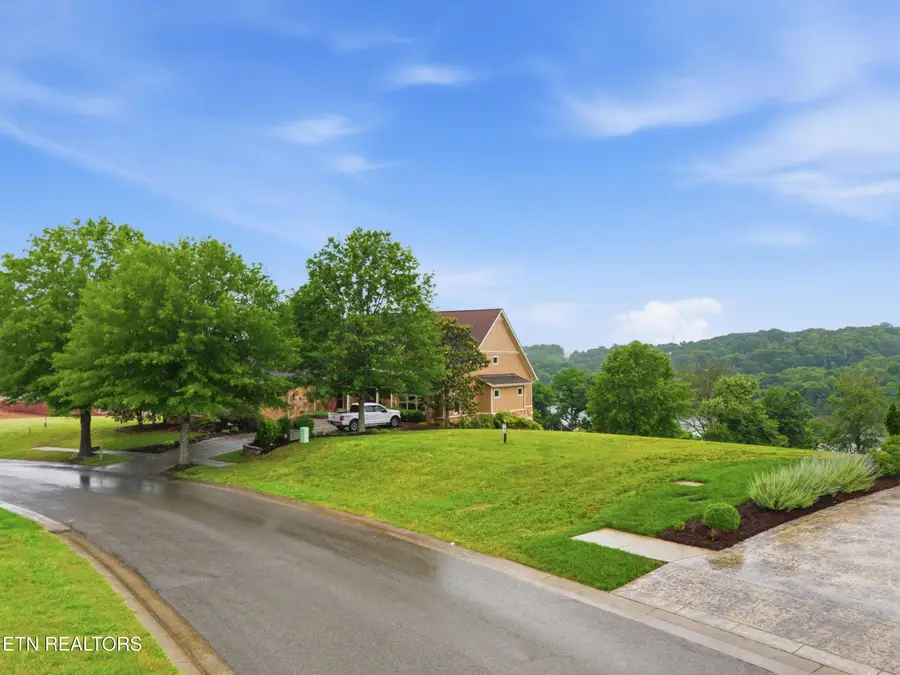 2327 Persimmon, Loudon, TN 37774 - #3
