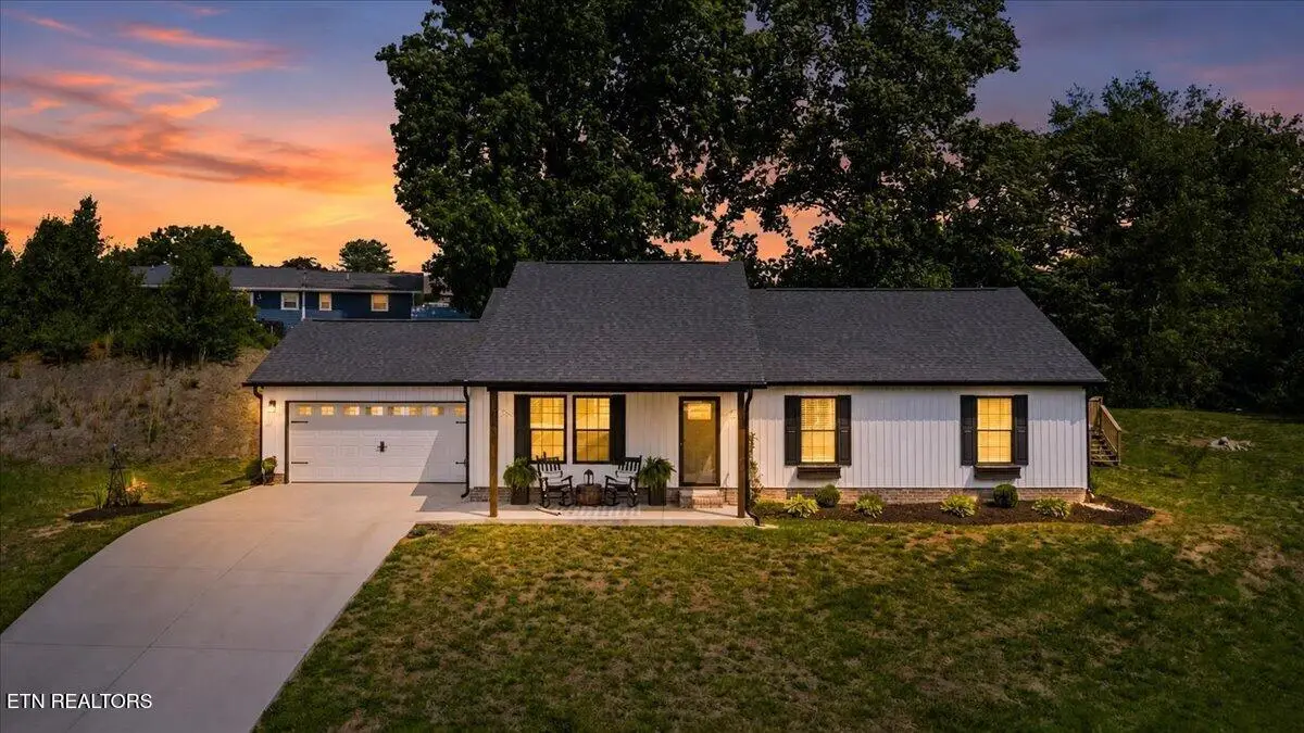 126 Zoe Circle, Jacksboro, TN 37757 - #1