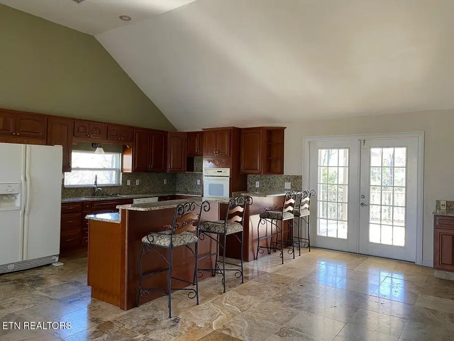 1581 Romary Rd, Dandridge, TN 37725 - #2